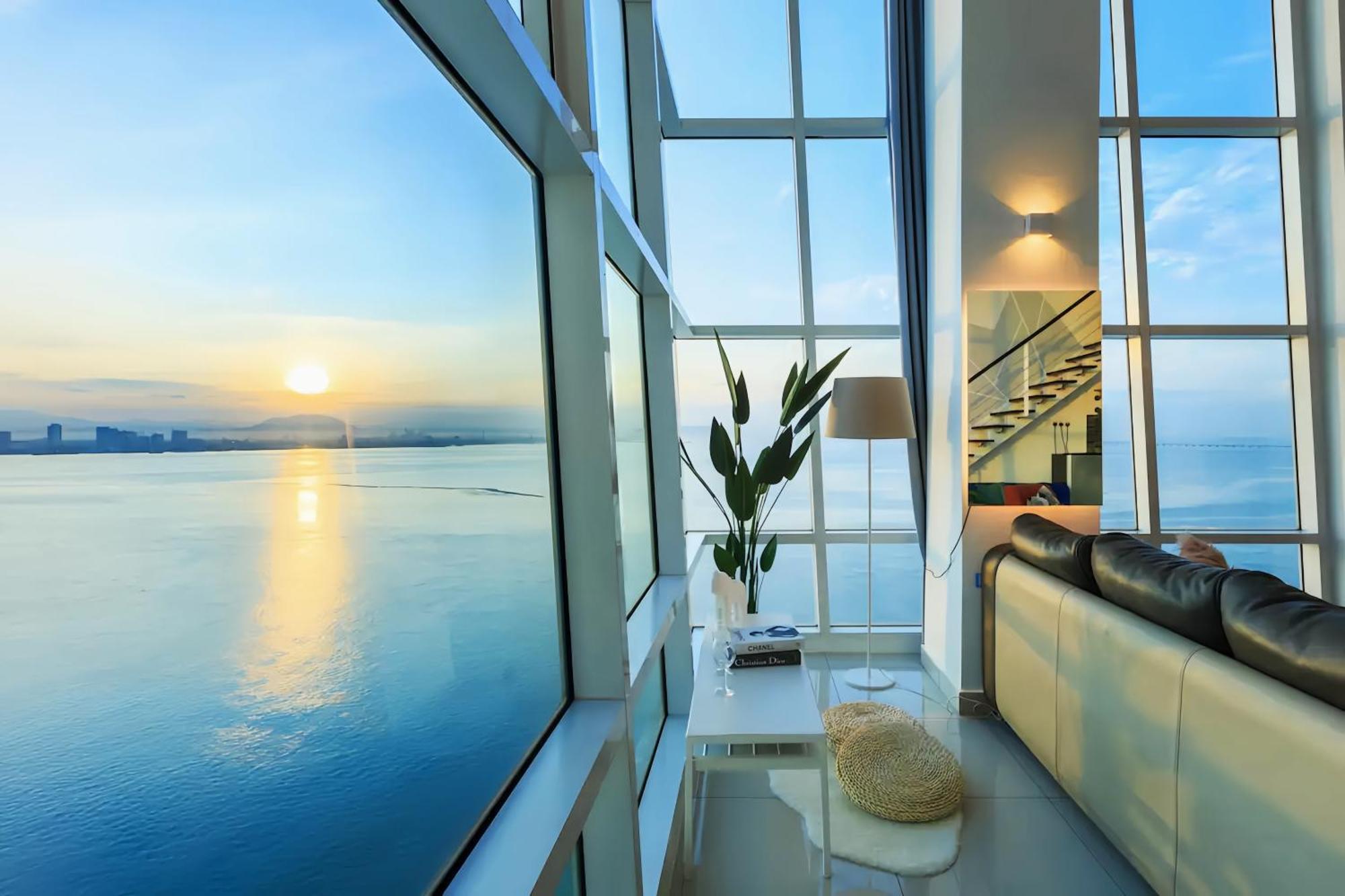 ג'ורג' טאון Maritime Seaview Suites Penang מראה חיצוני תמונה