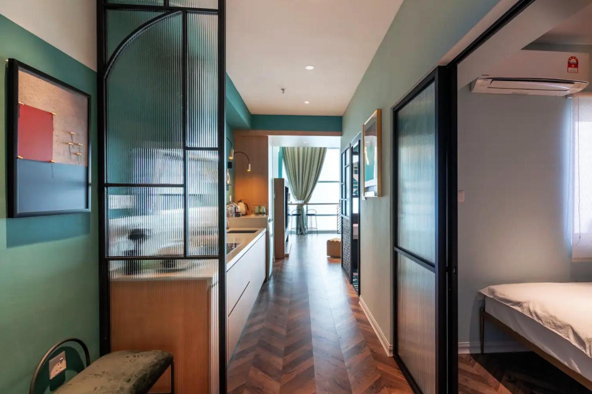 ג'ורג' טאון Maritime Seaview Suites Penang מראה חיצוני תמונה